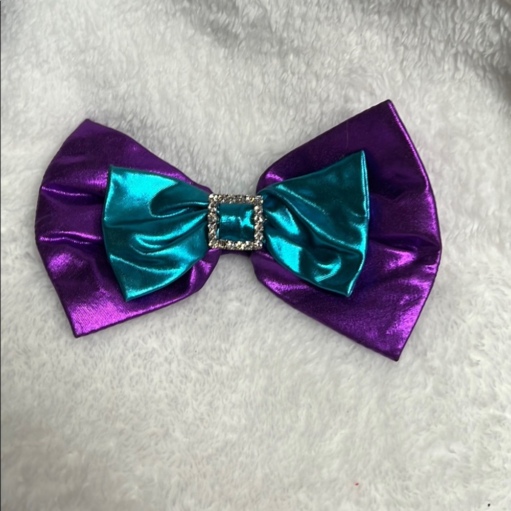 Hair bow